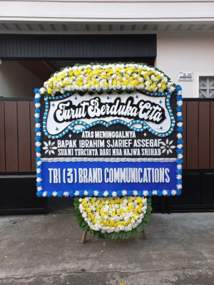 Papan Bunga Duka di Cianaga